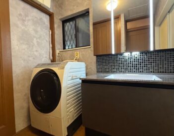 【あふれる高級感】神奈川県横浜市での洗面台リフォーム工事