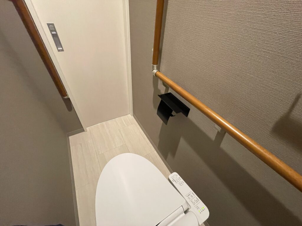 トイレのアクセントクロス全面施工実例と失敗しない選び方を徹底解説